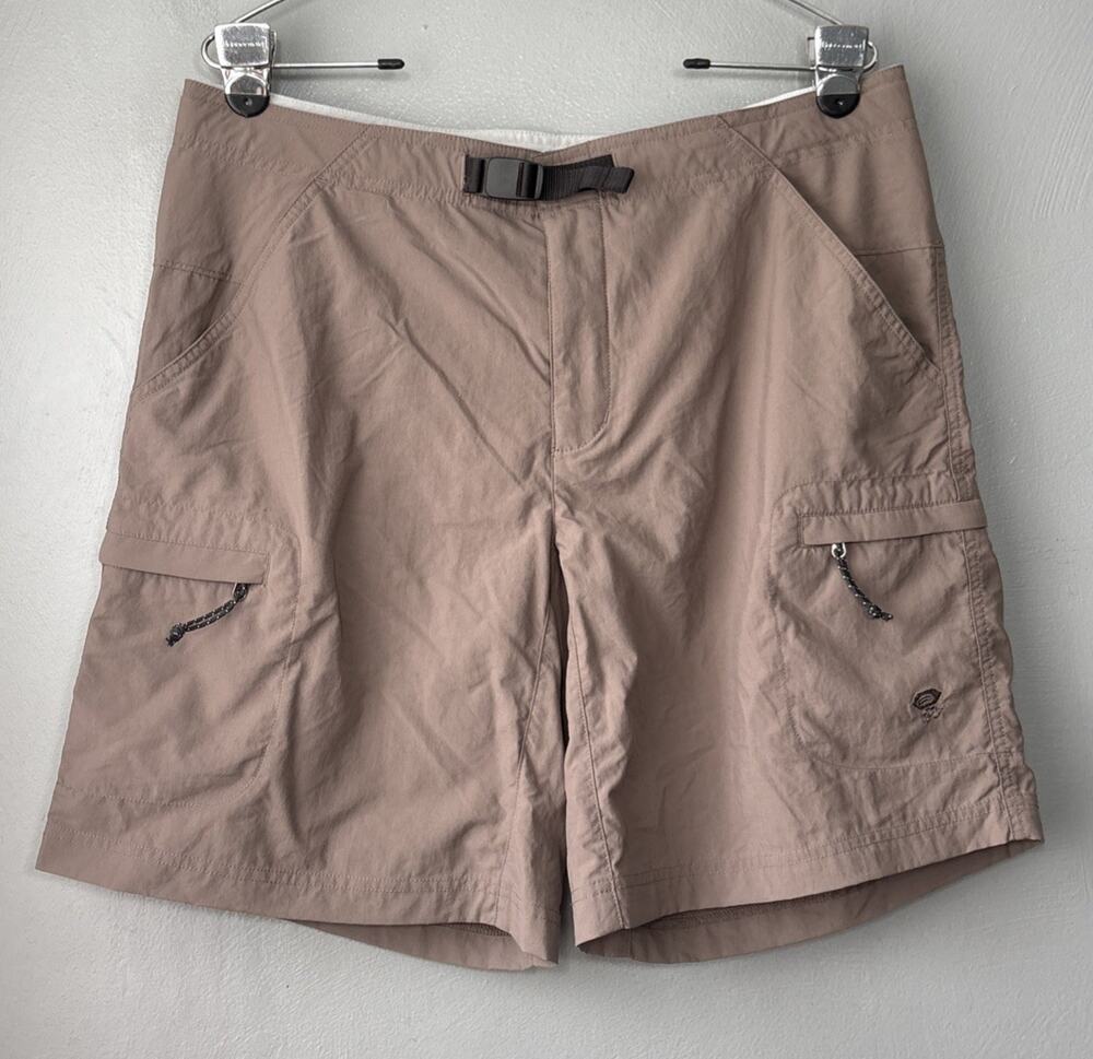 Mountain Hardwear Shorts Womens Size 12 Taupe Hiking Gorpcore Outdoors Belt